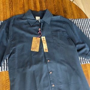 NWT Jamaica Jaxx shirt, size large
